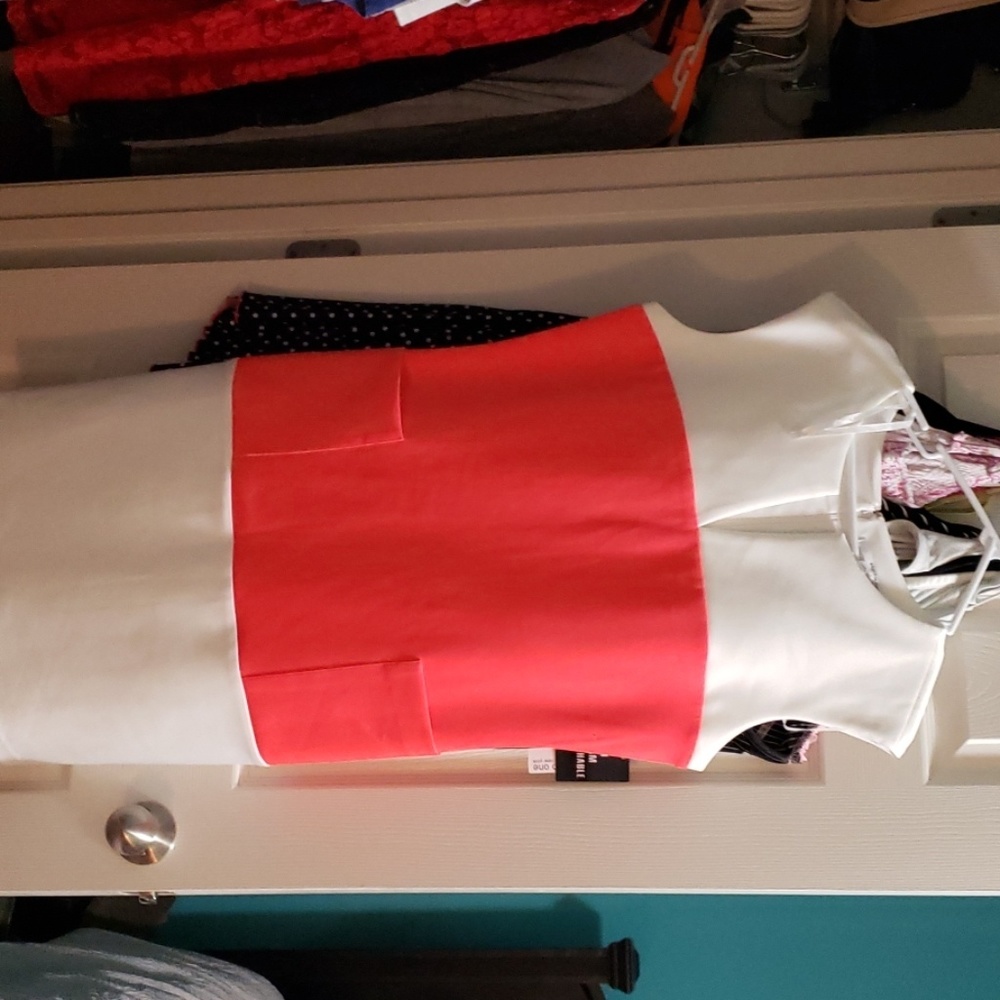 Block color dress never worn